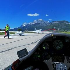 Flugwegposition um 10:31:19: Aufgenommen in der Nähe von Gemeinde St. Johann in Tirol, St. Johann in Tirol, Österreich in 619 Meter
